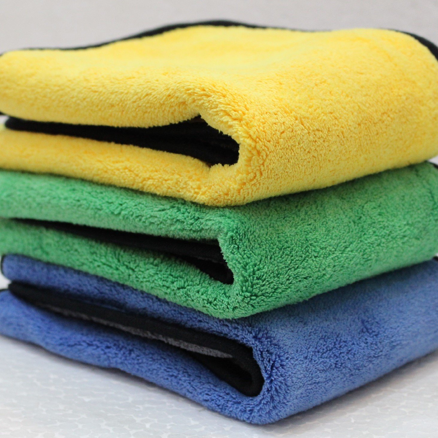 MAXIMA Premium Microfiber Towels 3-Pack – 40x40cm